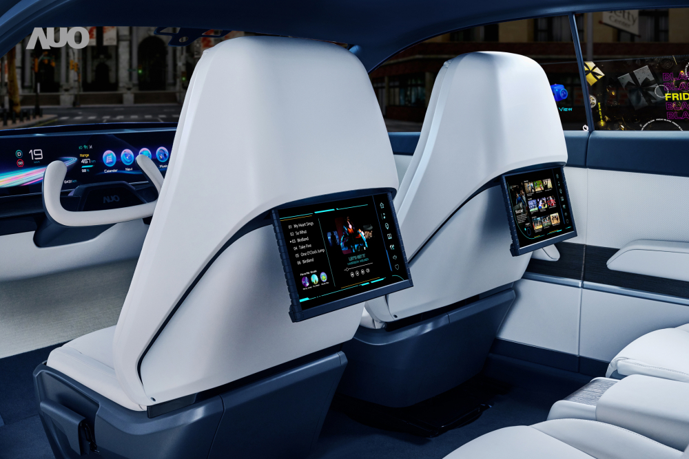 友達將於CES 展示全新Smart Cockpit 2024，可緊密串連使用者多元需求，並革新座艙內(nèi)部的應(yīng)用和設(shè)計，帶來身歷其境且引人入勝的視覺饗宴，滿足駕乘人員的全方位體驗